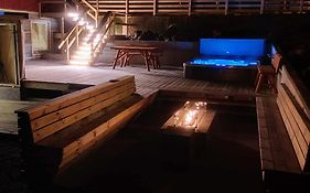 New Flat With Hot Tub - No3